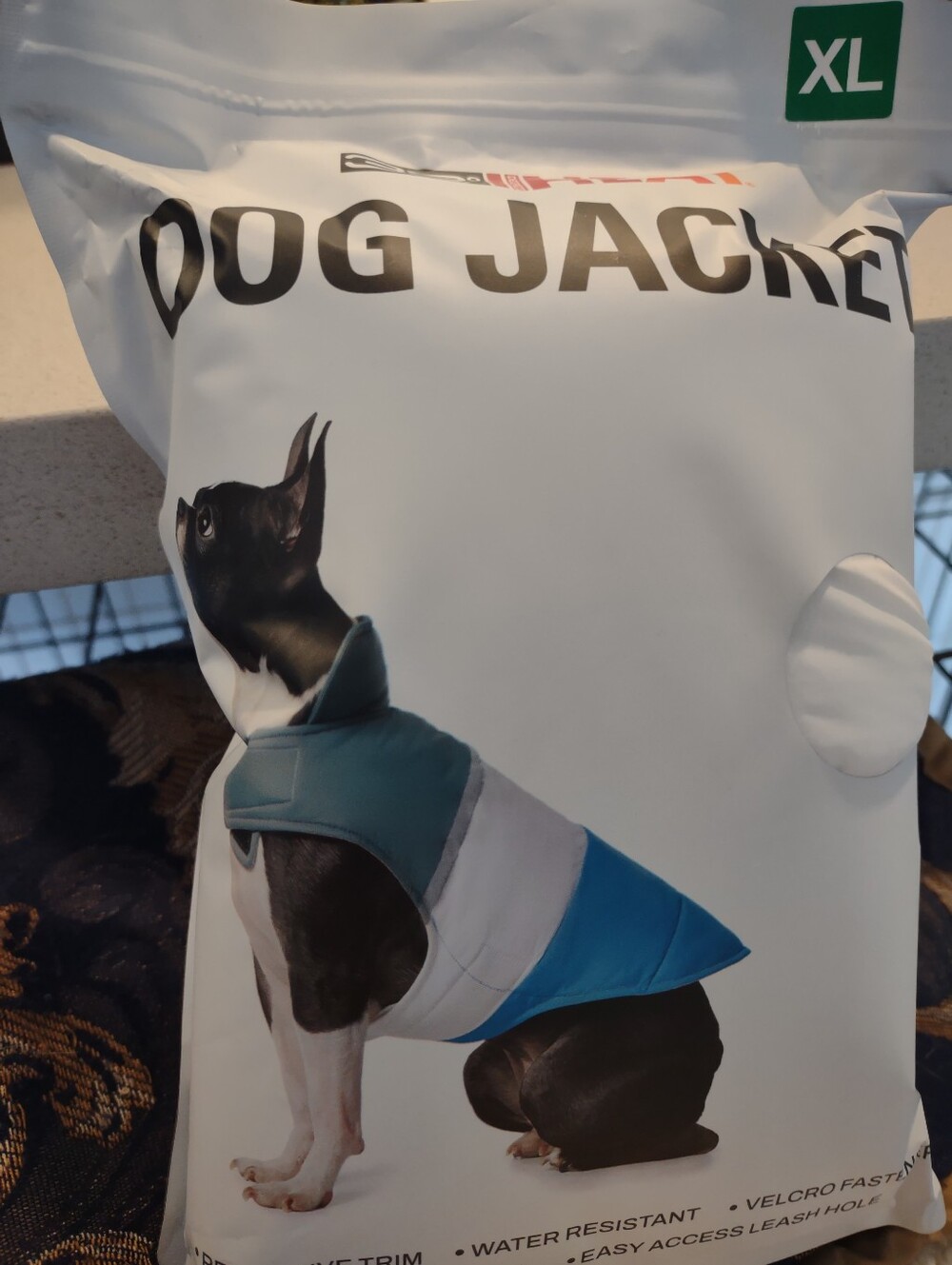 32 Degree Dog Jacket Water Proof XL Blue/White New Still In Package Never Opened